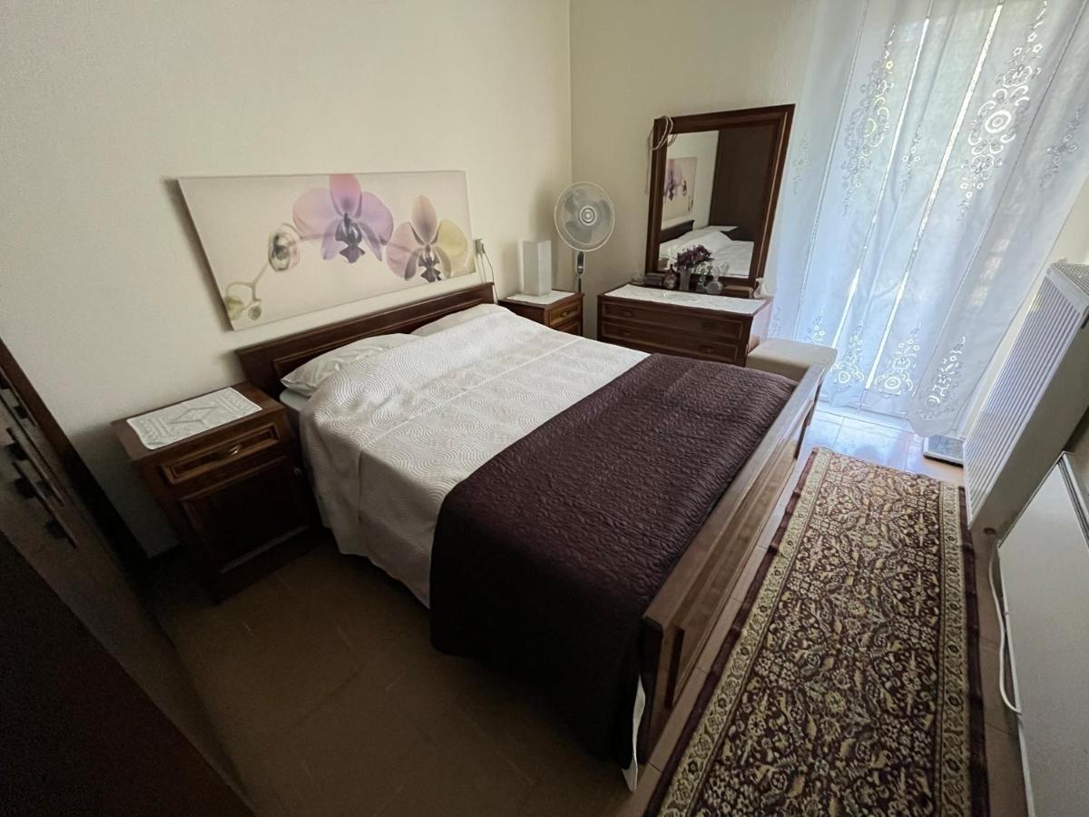 Peraía Traditional House מראה חיצוני תמונה